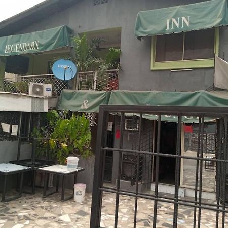 Legendary Inn & Lounge Bale Akiosi Buitenkant foto